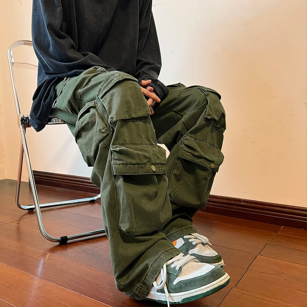 2025 Men Cargo Pants Multi-Pockets Tool Pants Harajuku Mens Vintage Loose Wide Leg Pants Streetwear Casual Hip-Hop Trousers